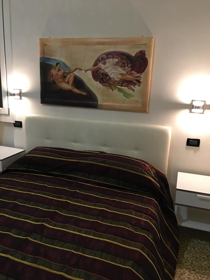 Bed And Breakfast Bissolati Brescia Bagian luar foto